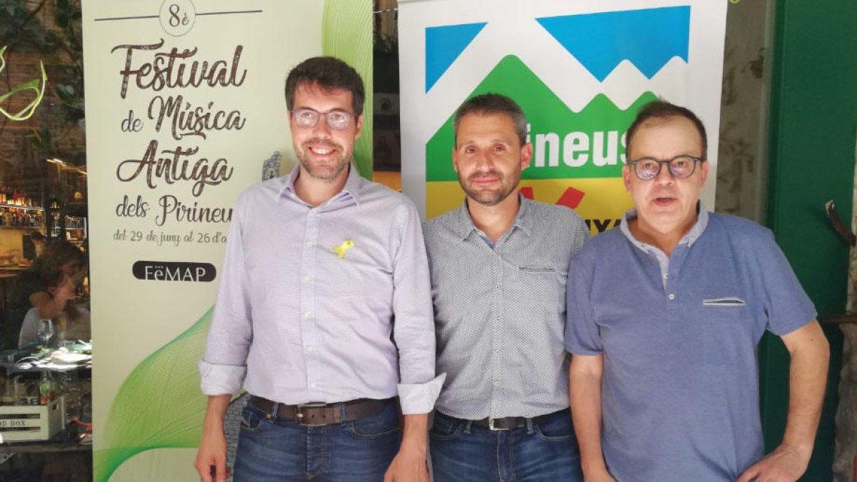 L’alcalde de la Seu, Albert Batalla, Xavi Díaz, director de l’ICEC, i Josep M. Dutrèn, director del Femap.