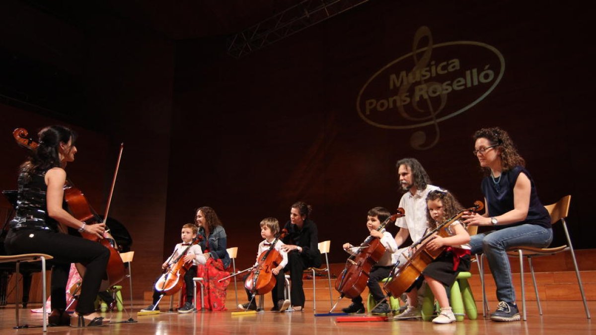Un momento del concierto protagonizado por los alumnos.