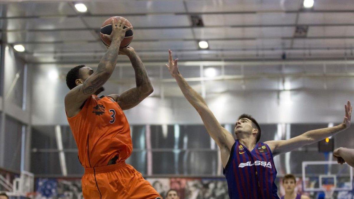 Robert Turner fue uno de los jugadores destacados en el encuentro ante el filial del FC Barcelona.