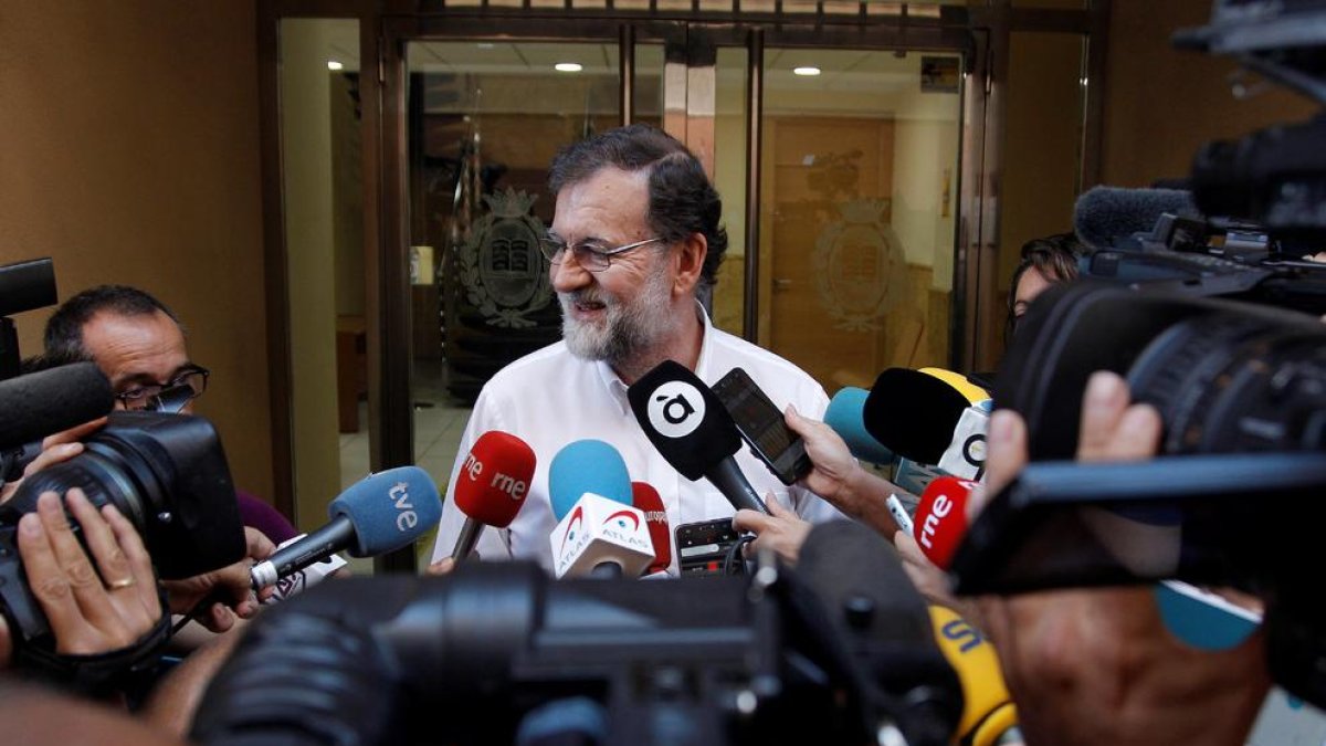 El expresidente Mariano Rajoy, ayer, en Santa Pola (Alicante).