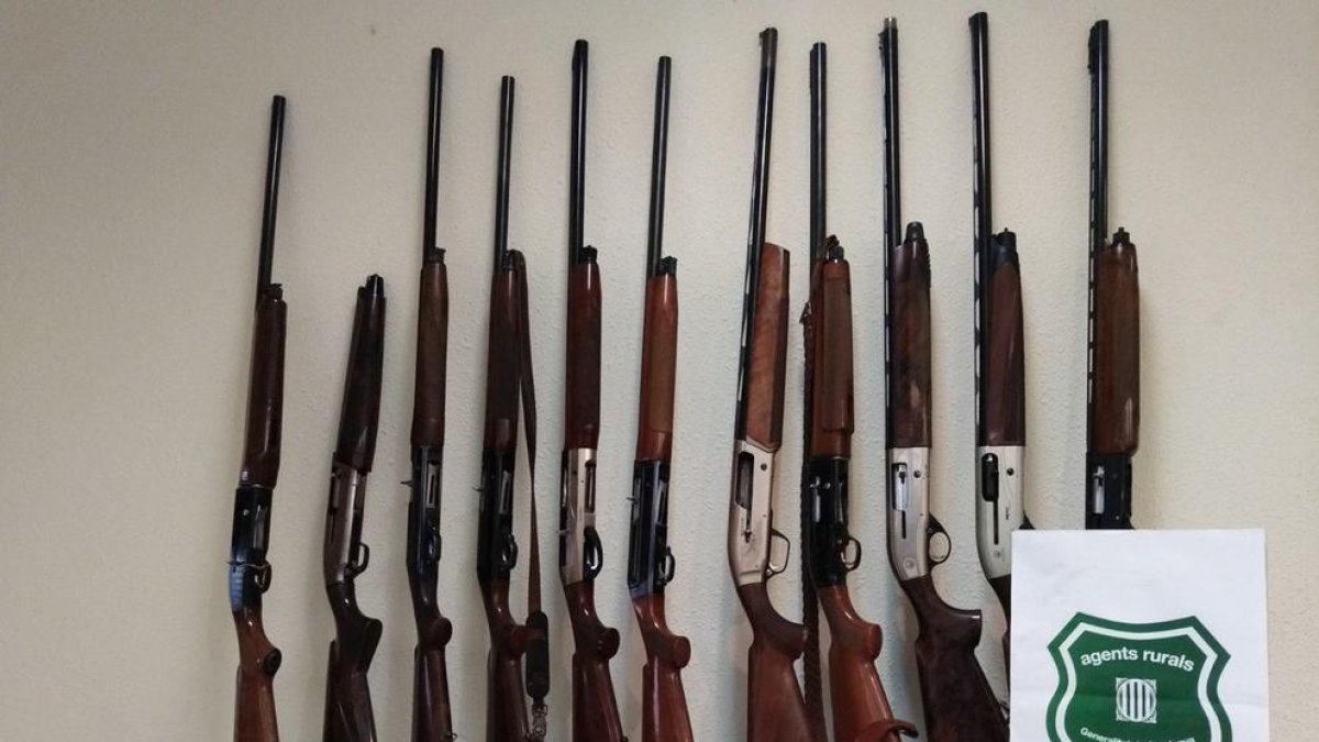 Inspección en el pantano de Sant Llorenç de Montgai.