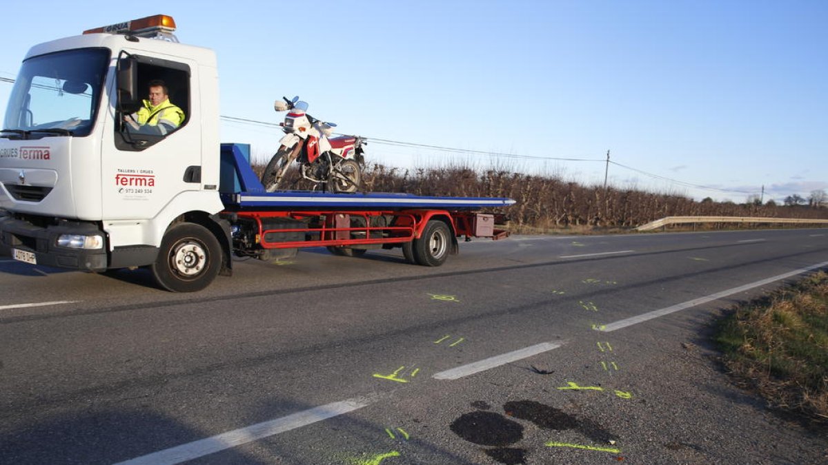 Un motorista perdió la vida el 11 de enero en Artesa de Lleida.