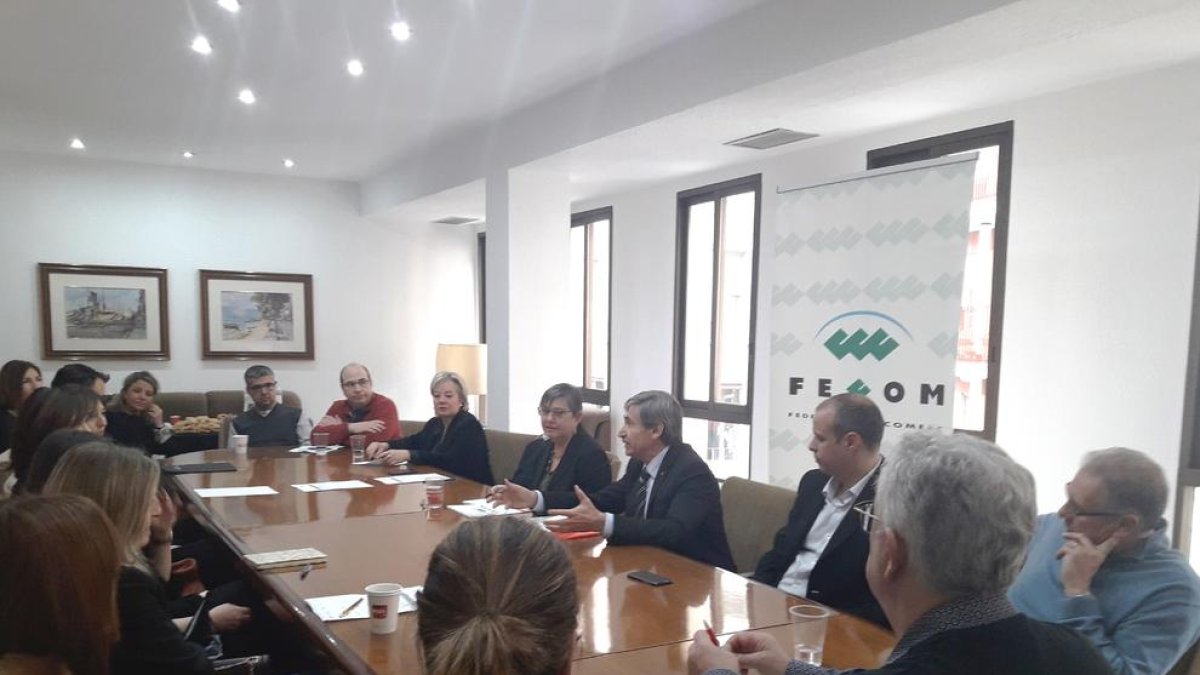 La Generalitat augmenta un 40% els ajuts al comerç el 2017