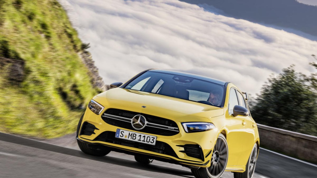 Mercedes presenta el Classe A 35 AMG, que arribarà el 2019