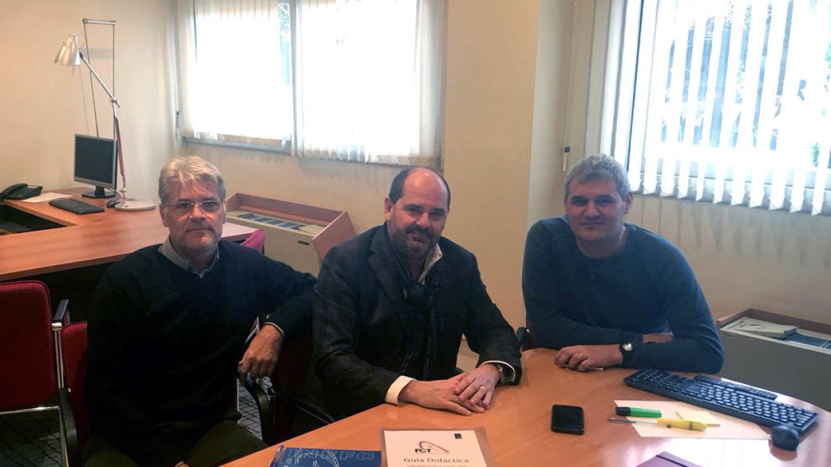 Convenio entre la Catalana de tenis y el Inef