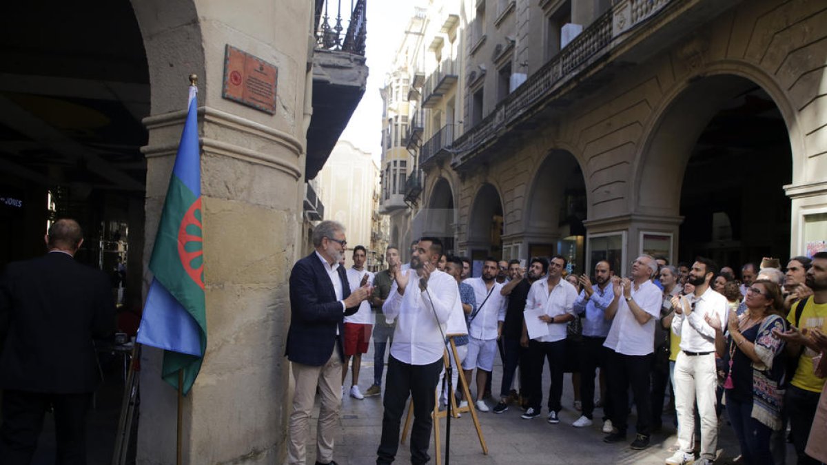 Lleida homenatja el col·lectiu gitano i retira el carrer Marquès de l'Ensenada