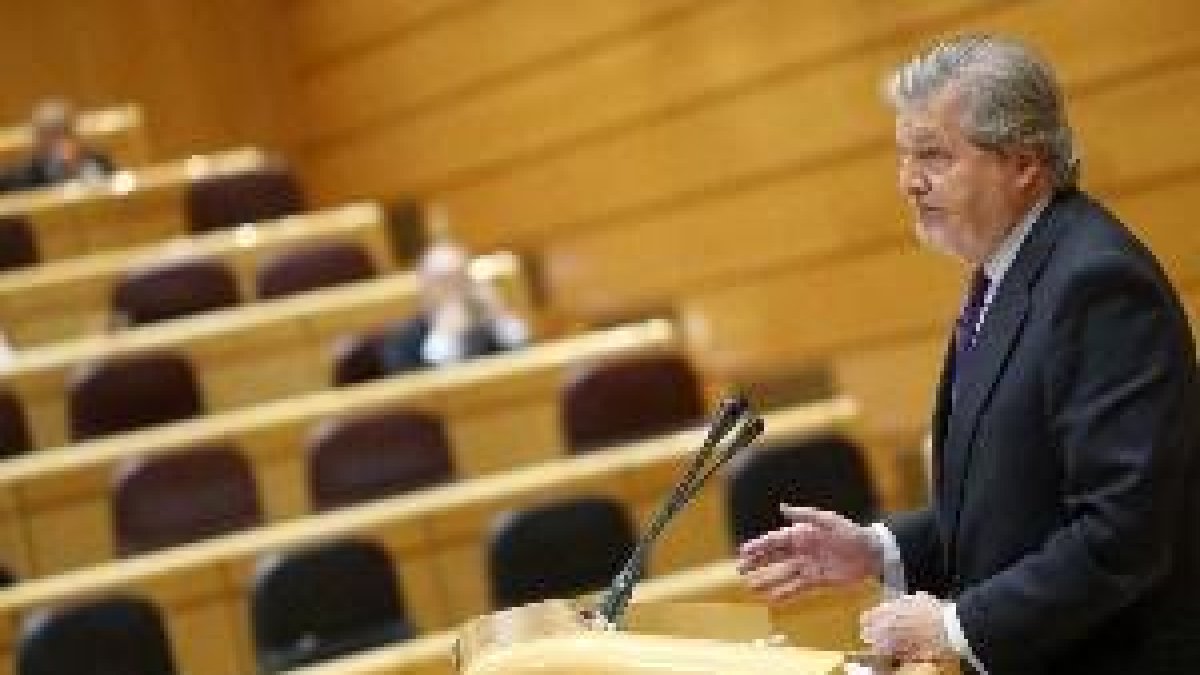 Baixen al 5 la nota mínima per optar a una beca universitària