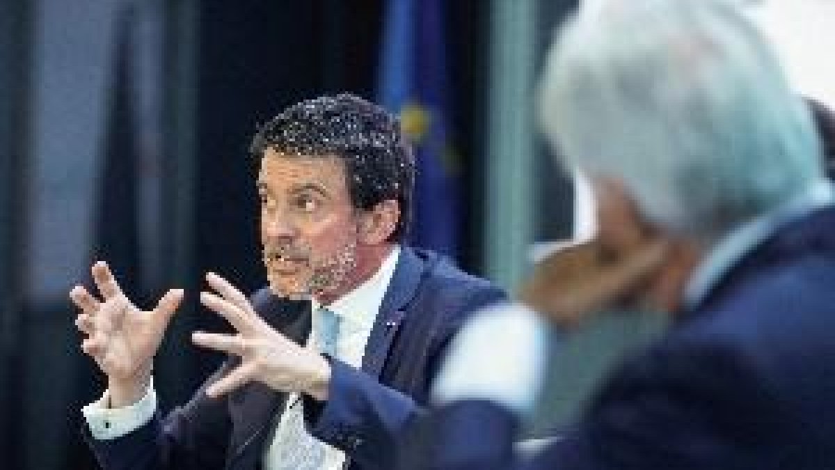 Manuel Valls baraja presentarse a la alcaldía de Barcelona por Ciudadanos