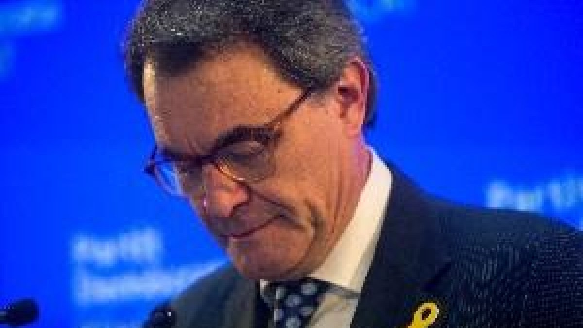 El Gobierno suma dos ceses más en su control de la Generalitat tras el 155