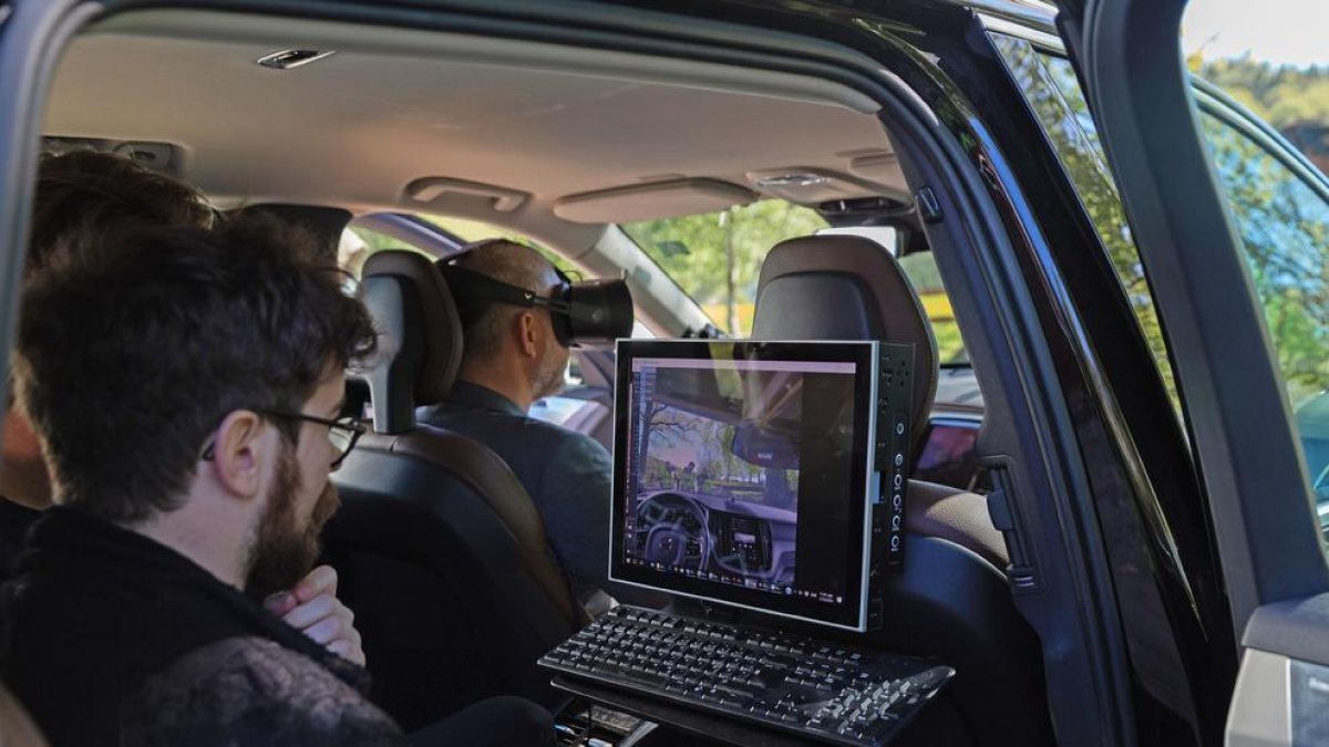 Aplicació de realitat mixta del món per a vehicles de Volvo