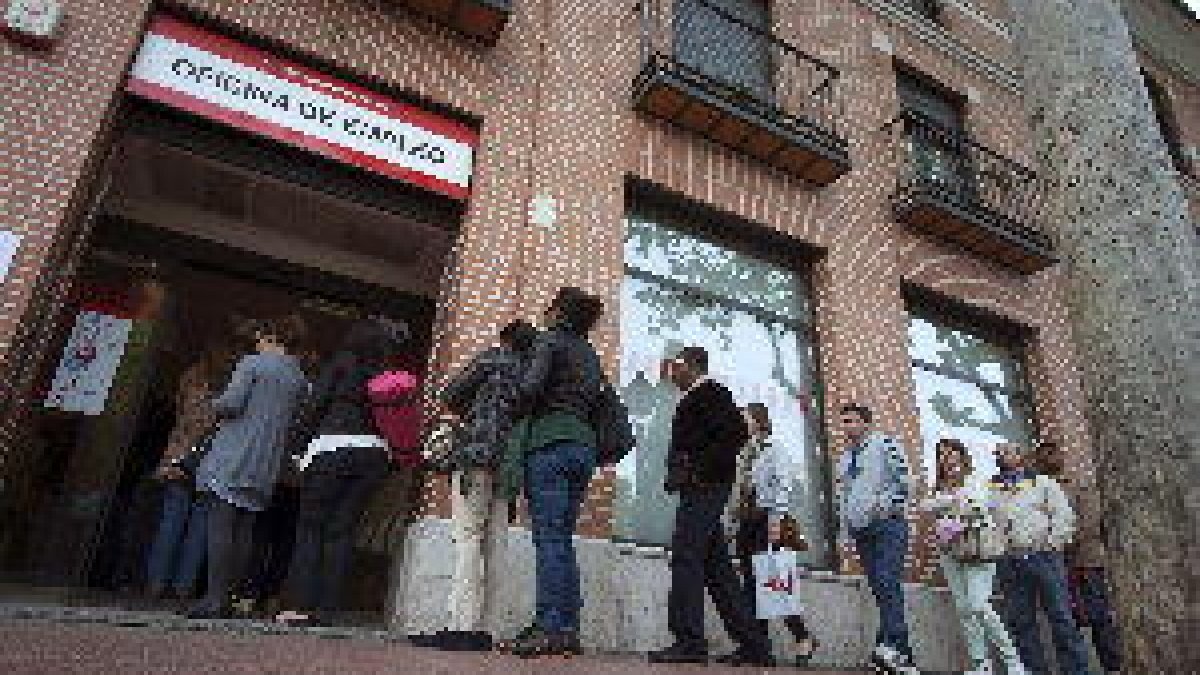 El paro en Lleida cae en 61 personas en febrero