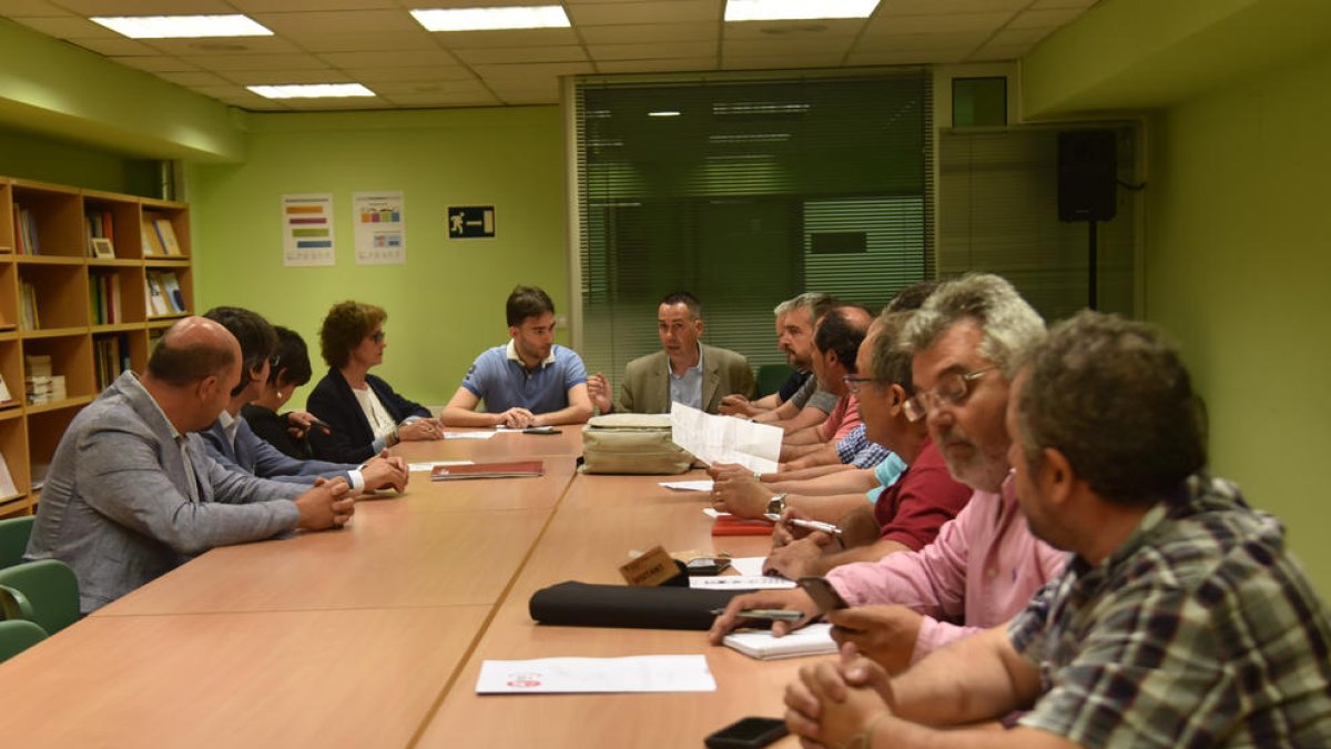 La reunión celebrada ayer en la sede de Trabajo en Lleida acabó sin acuerdo.