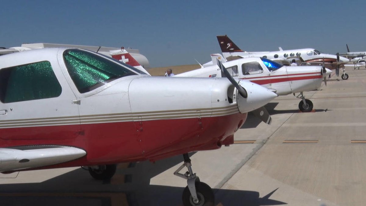 L'Aeroport d'Alguaire vol ampliar espais logístics