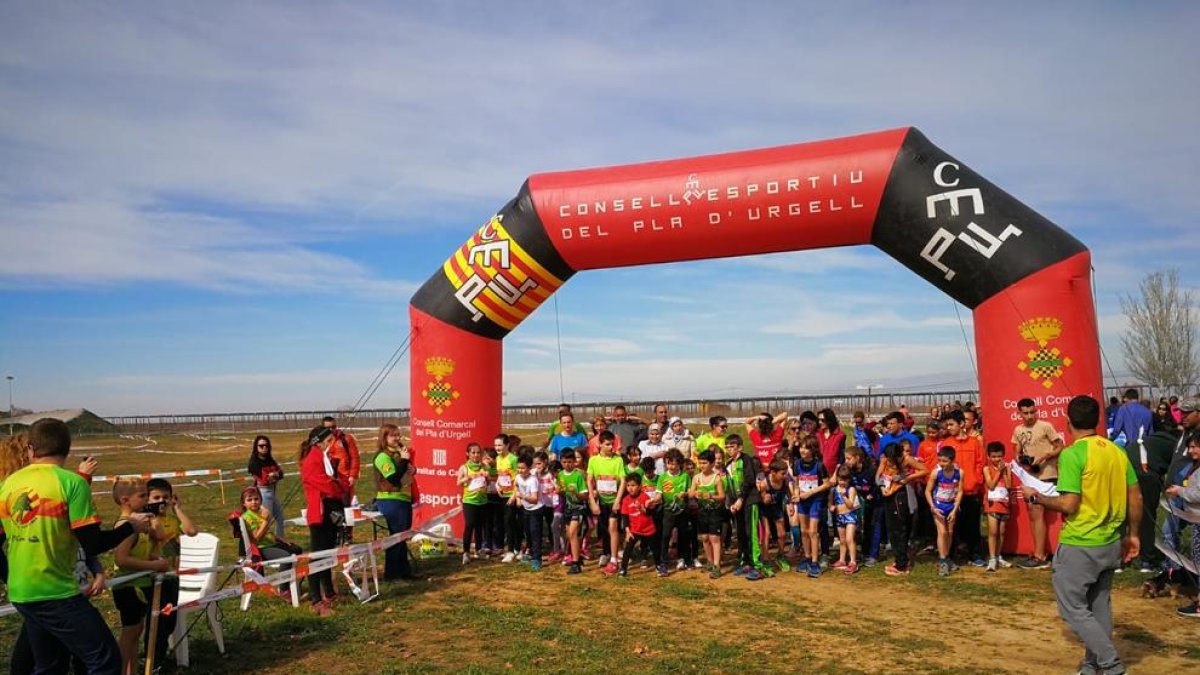 La cuarta edición del Cros del Plataner reúne a más de 200 atletas