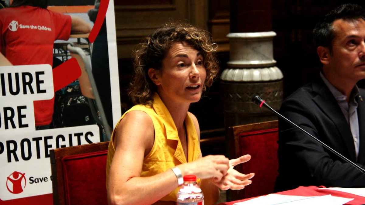 La responsable de Infancia de Save the Children, Emilie Rivas.