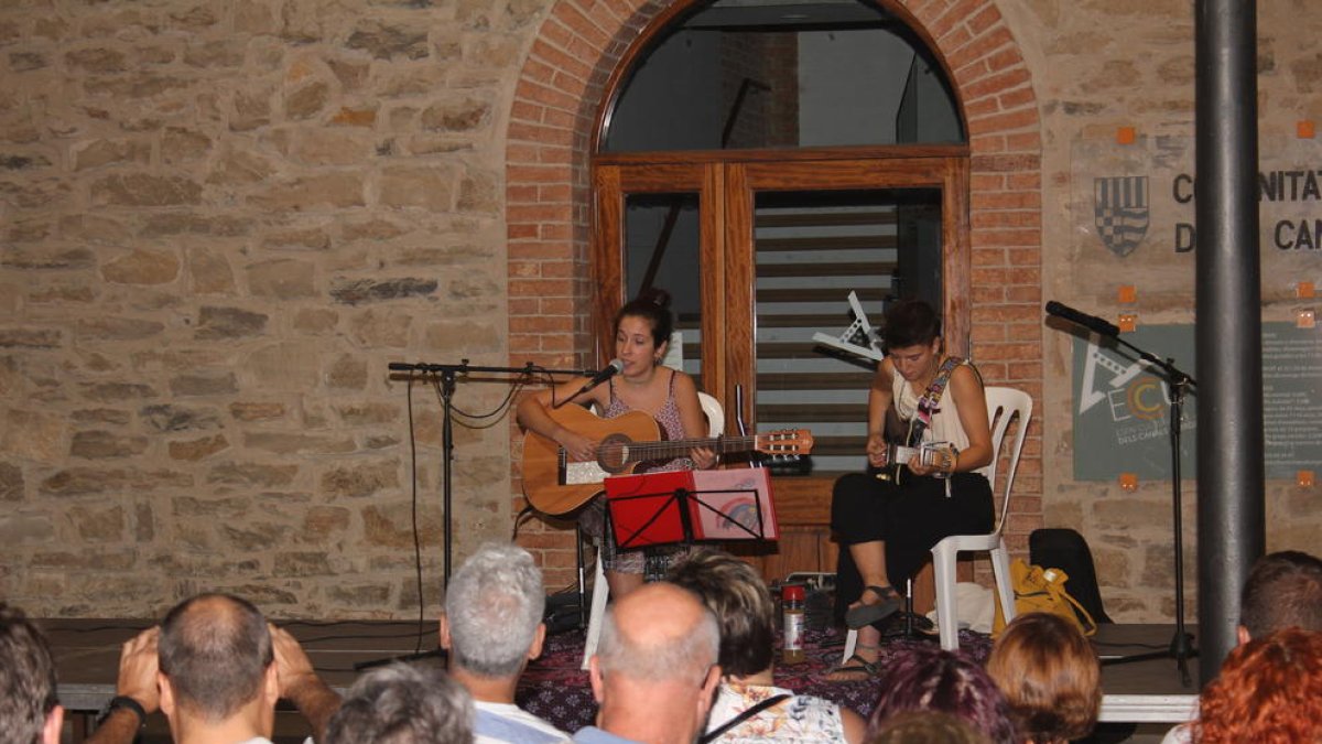 El cicle va incloure un concert d’Andrea Quirós i Maria Arqués.