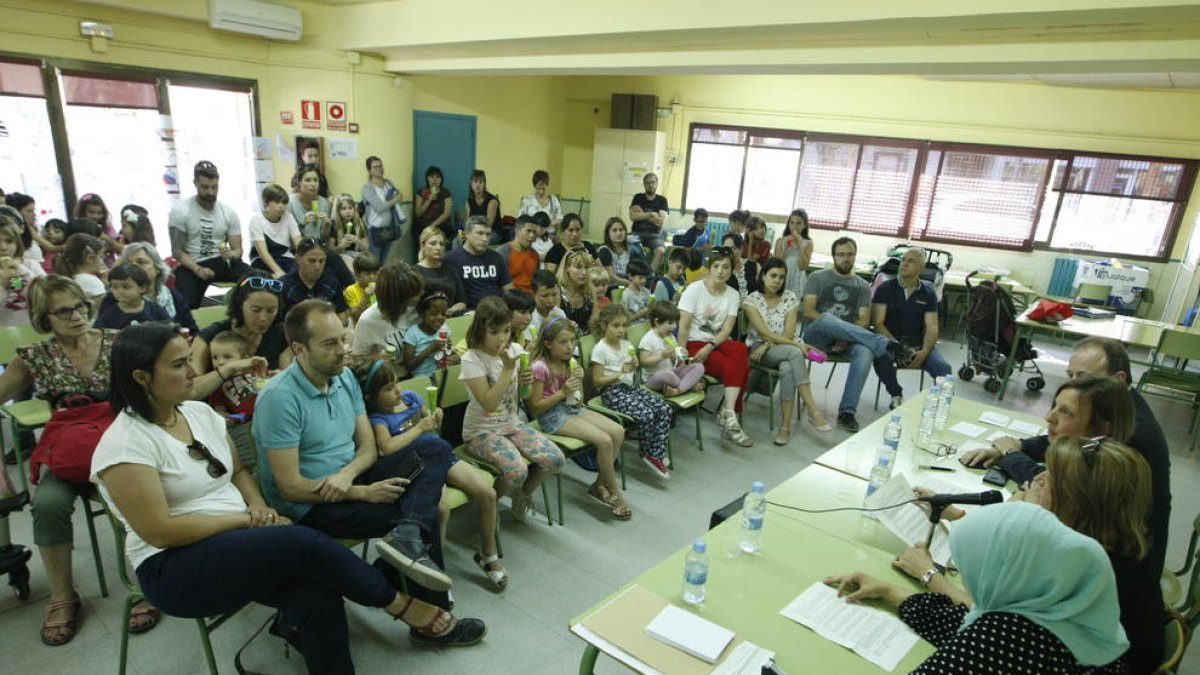 El col·legi Camps Elisis, a la imatge, passarà d’una a dos línies.