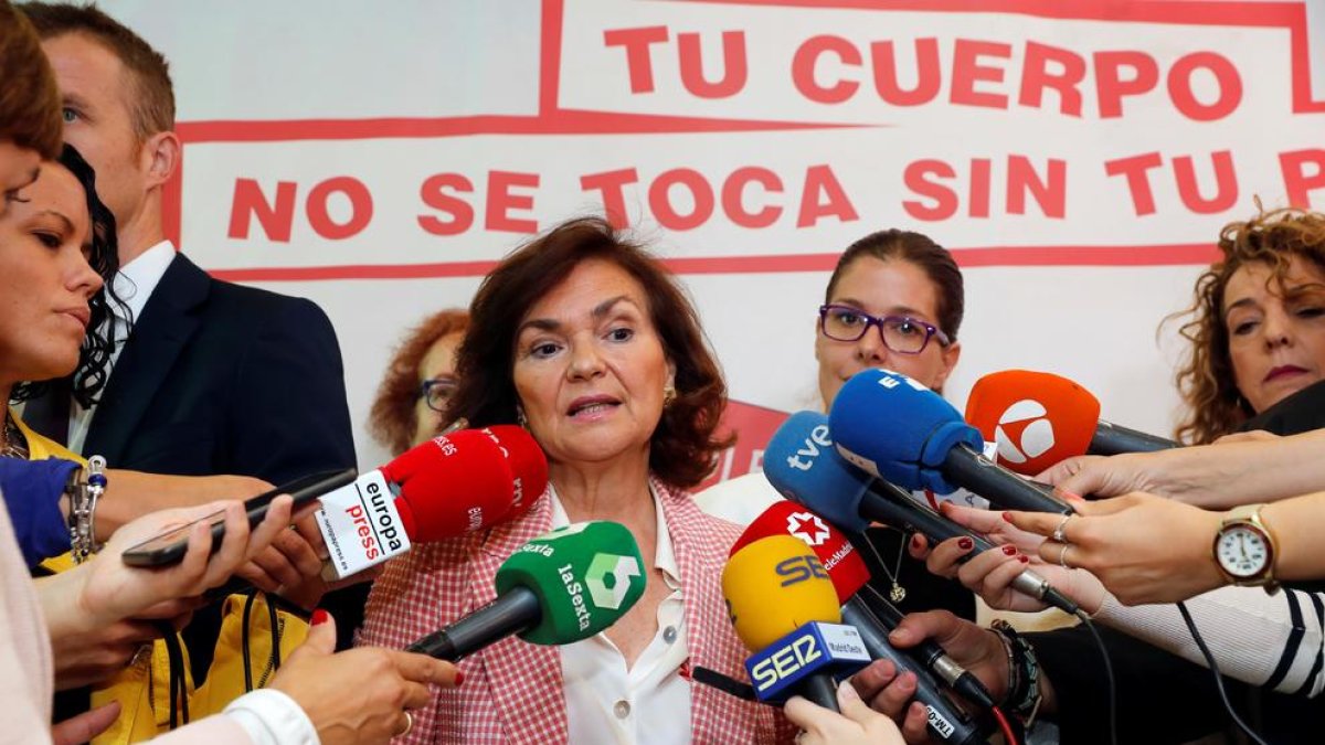 La vicepresidenta en funciones del Gobierno central, Carmen Calvo, ayer, en Móstoles.