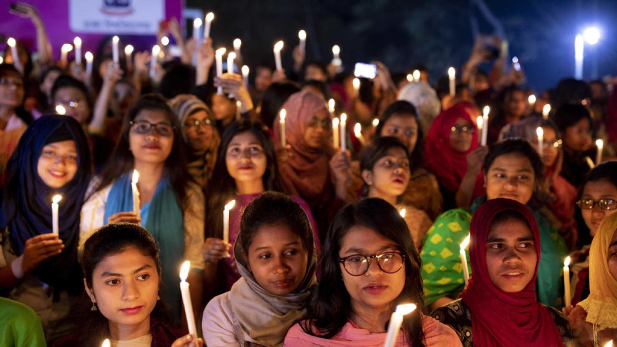 Concentración del 8 de marzo en Dhaka, capital de Bangladesh.