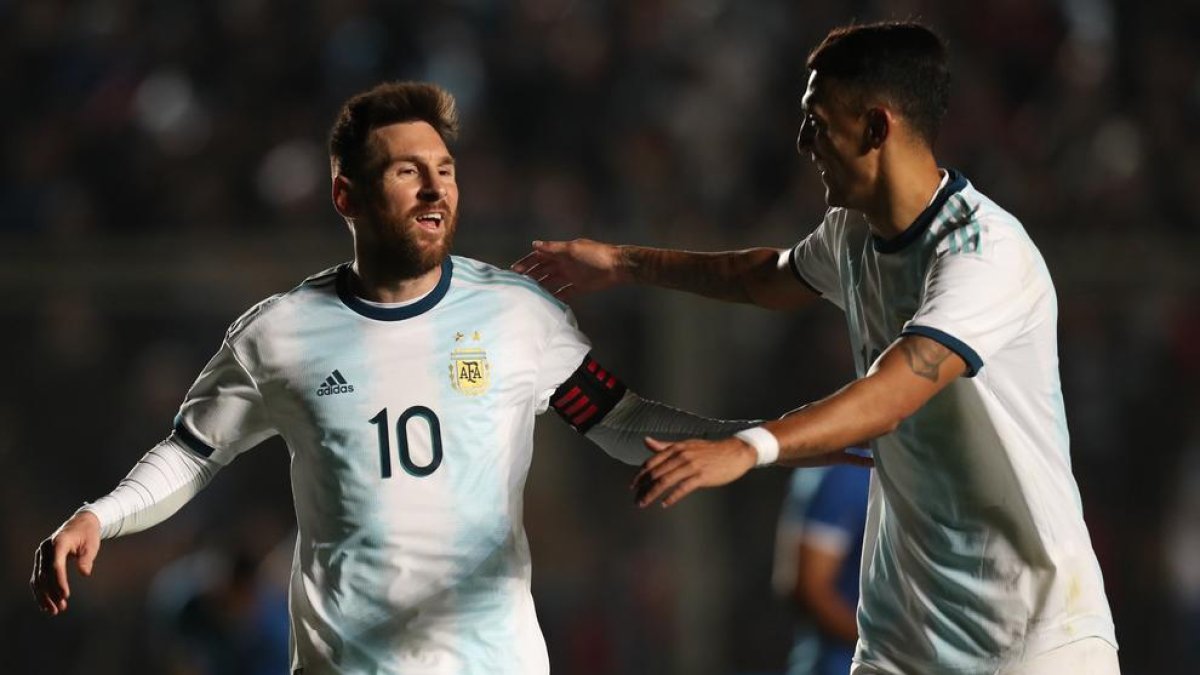 Messi muestra su alegría tras marcar uno de los dos goles que le endosó a Nicaragua.