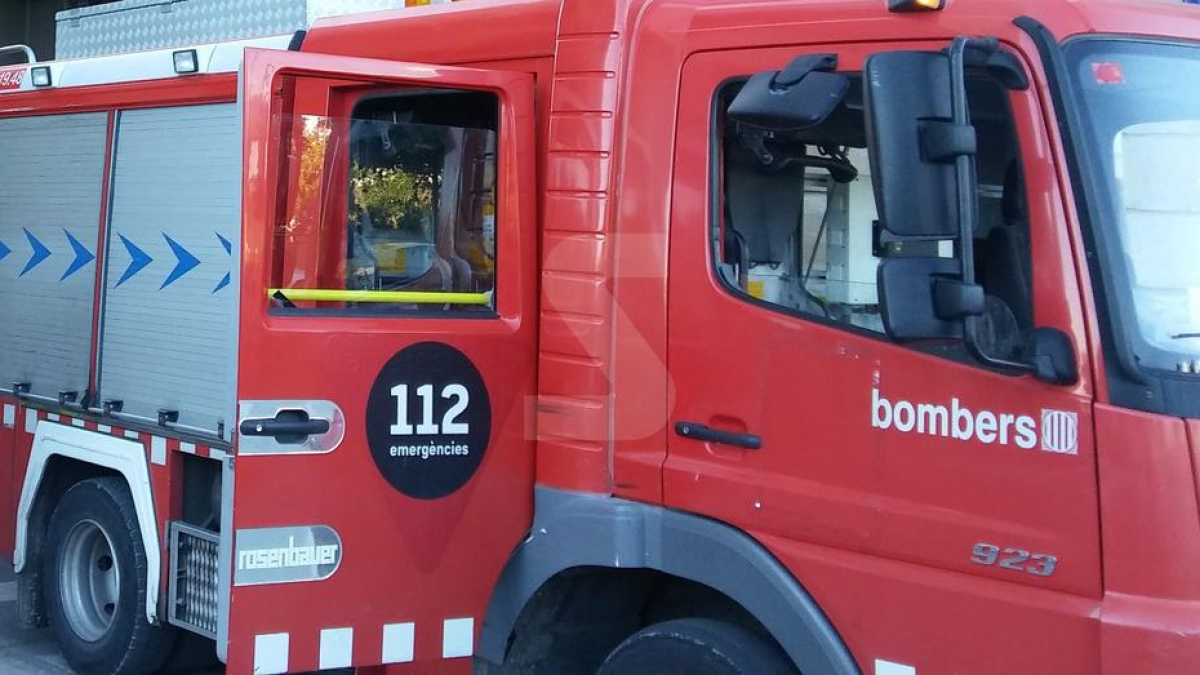 Un camió dels Bombers