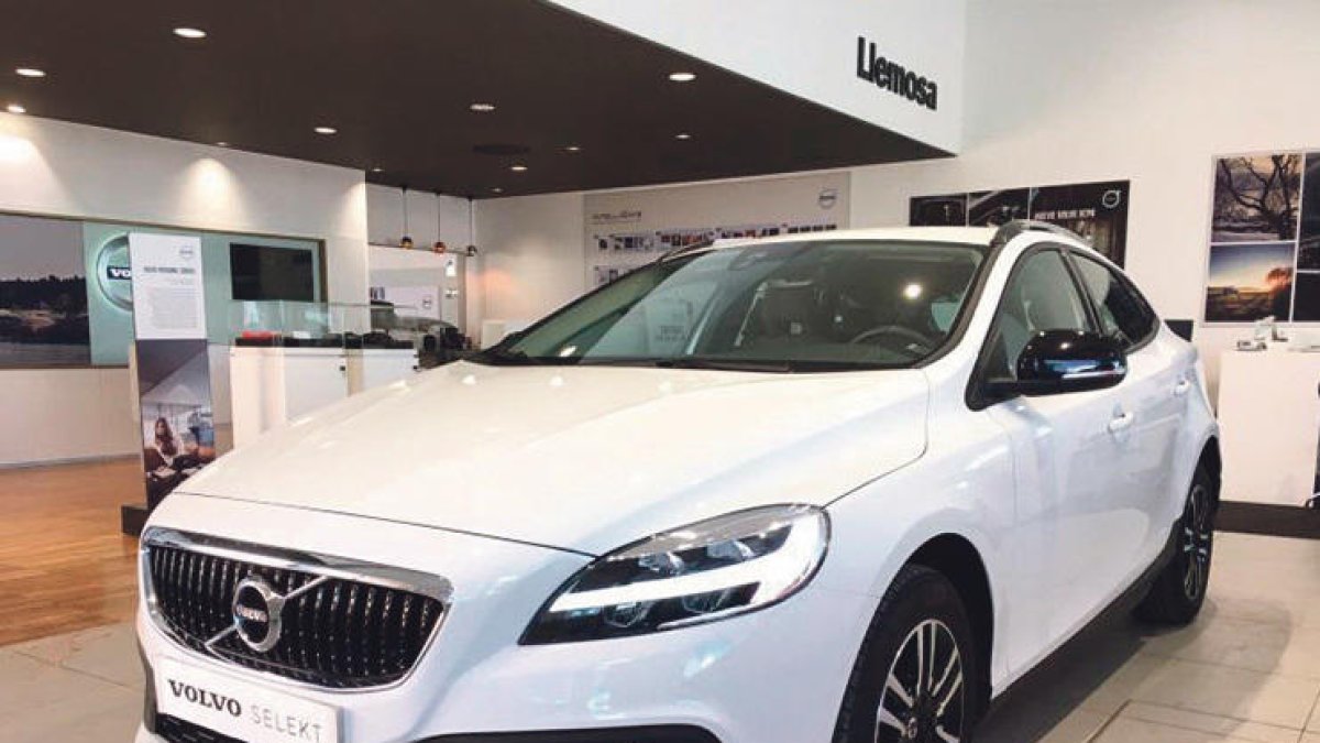 Volvo V40