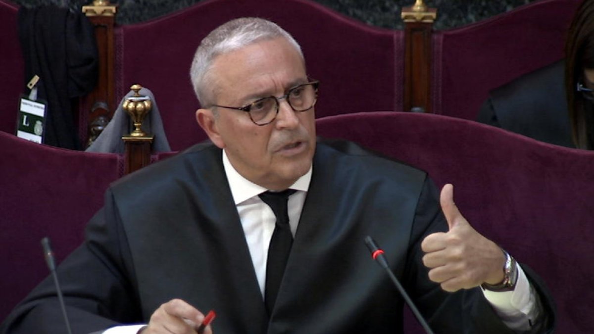 El abogado del exconseller de Interior Joaquim Forn, Xavier Melero.