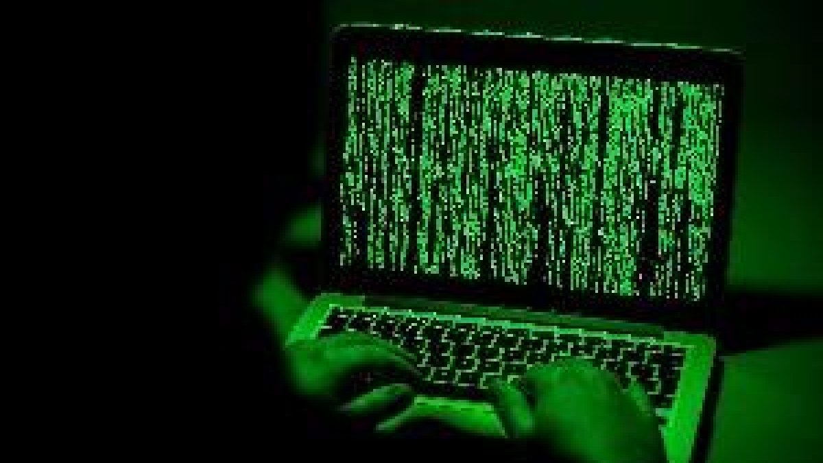 Creix la suplantació d'identitat online i baixa el 