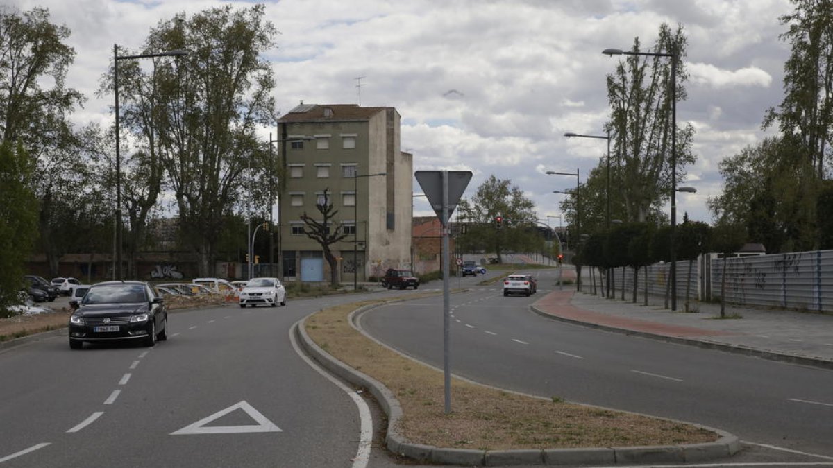Avinguda Victoriano Muñoz, a Cappont.