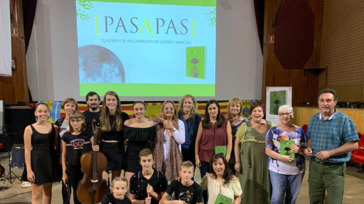 Castelldans acull la presentació del poemari ‘Pas a Pas’