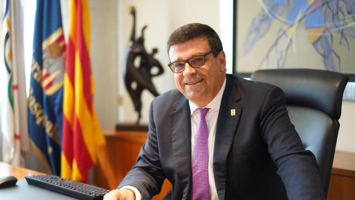 Ferran Aril, en su nuevo despacho al frente de la Catalana.