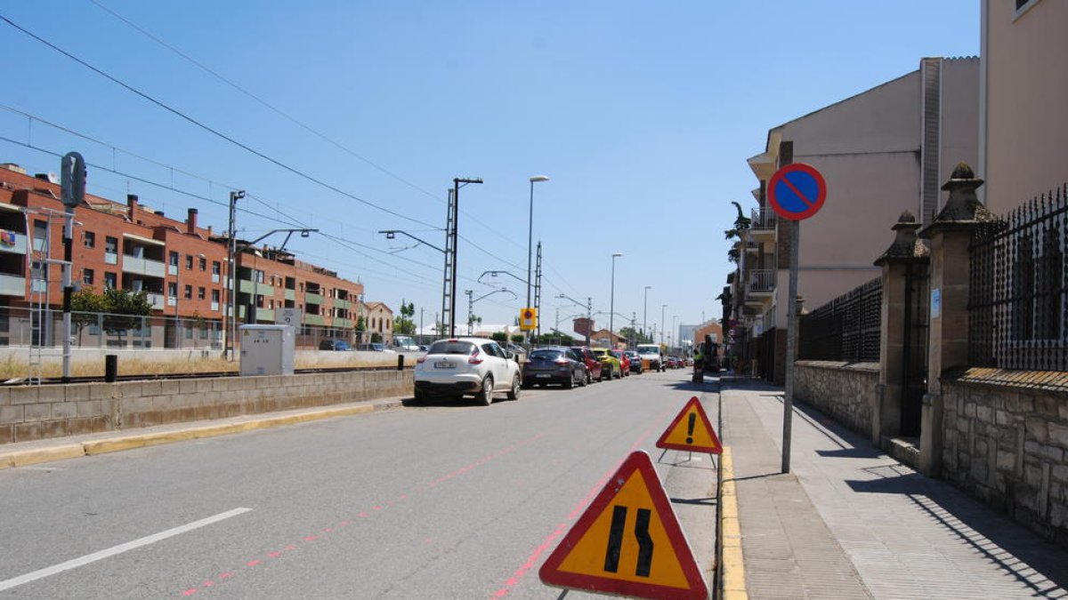 Els treballs previs al carrer Prat de la Riba de Mollerussa.