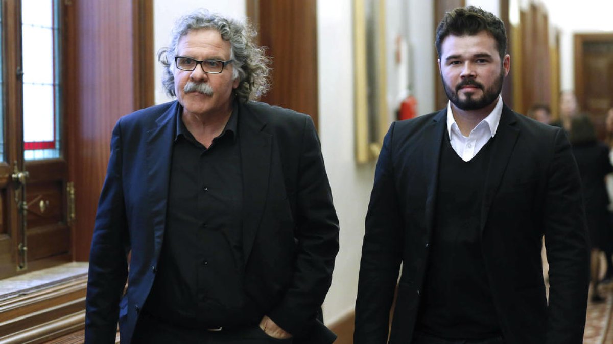 Imagen de archivo de Joan Tardà y Gabriel Rufián, en el Congreso de los Diputados.