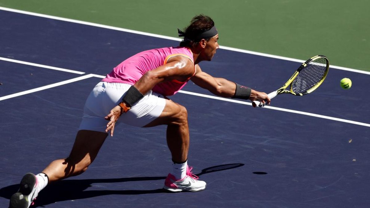 Rafa Nadal supera a Krajinovic y accede a cuartos en Indian Wells