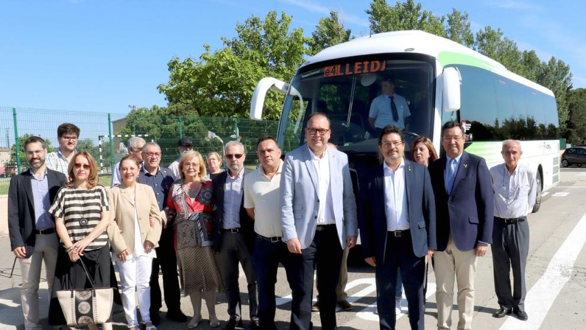 La presentación del bus exprés entre Alpicat y Lleida.