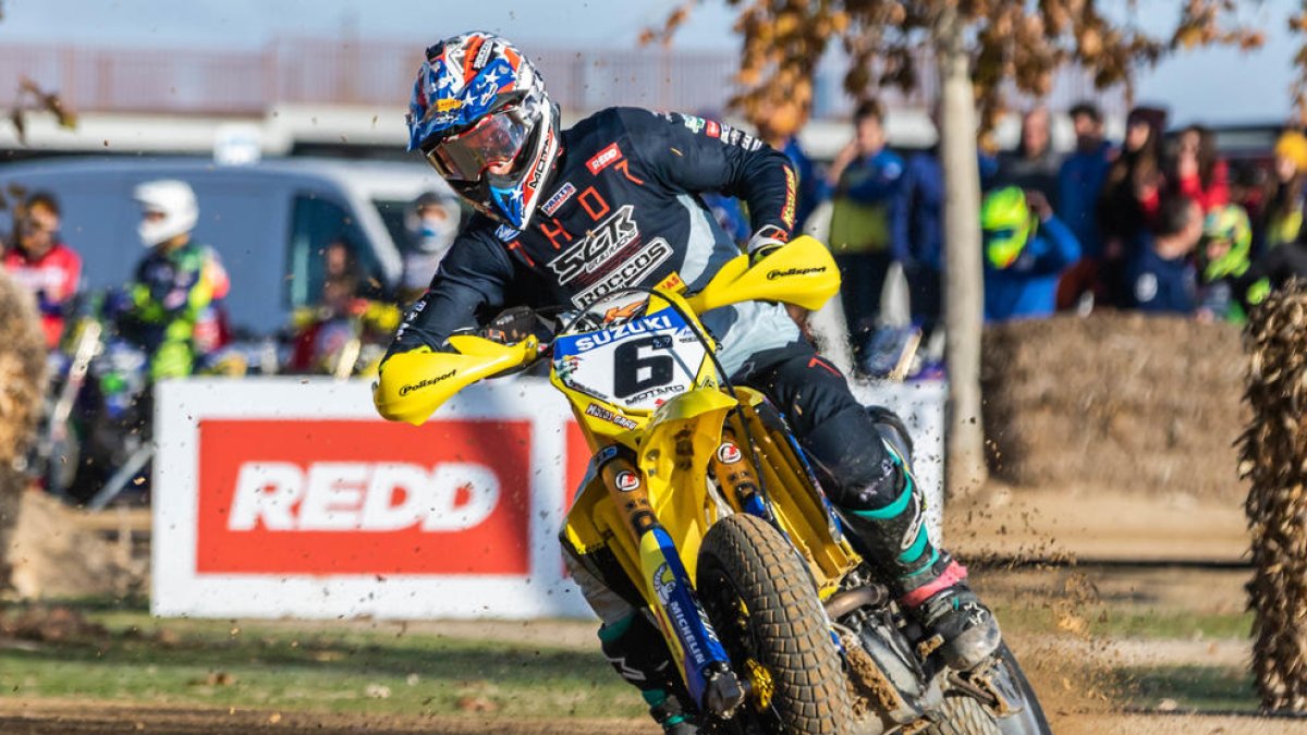 Ferran Cardús, durante una de las mangas disputadas ayer en el Circuit d’Alcarràs.