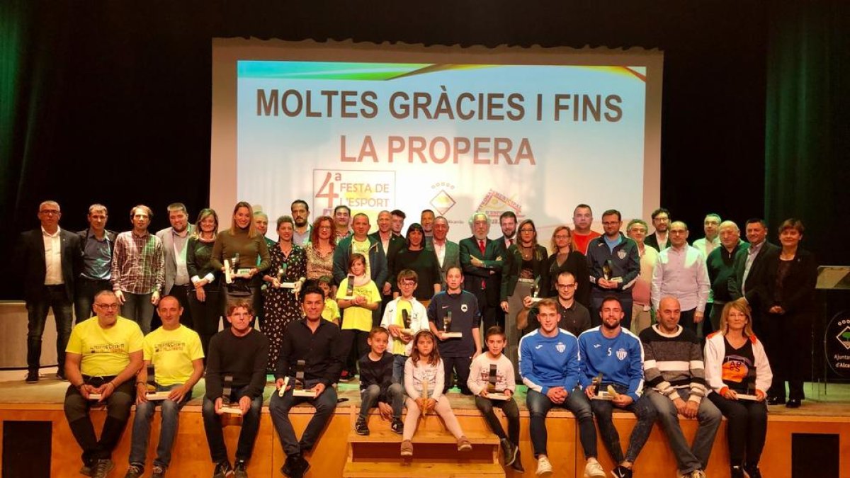 Alcarràs reconoce a sus 22 clubs en su ‘IV Festa de l’Esport’