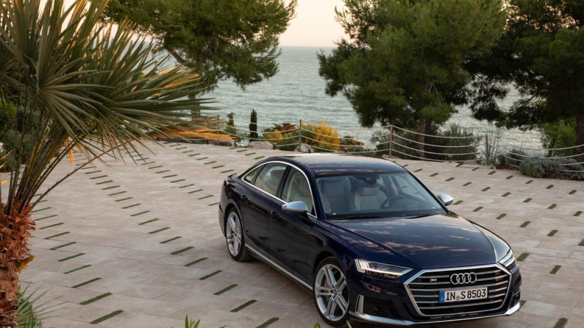Audi S8, grans prestacions en la classe de luxe