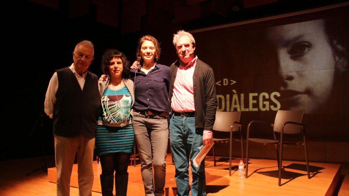 Artur Blasco; la moderadora, Marta Guiu; Natàlia Lloreta i Josep Maria Falip, ahir a l’Espai Orfeó.