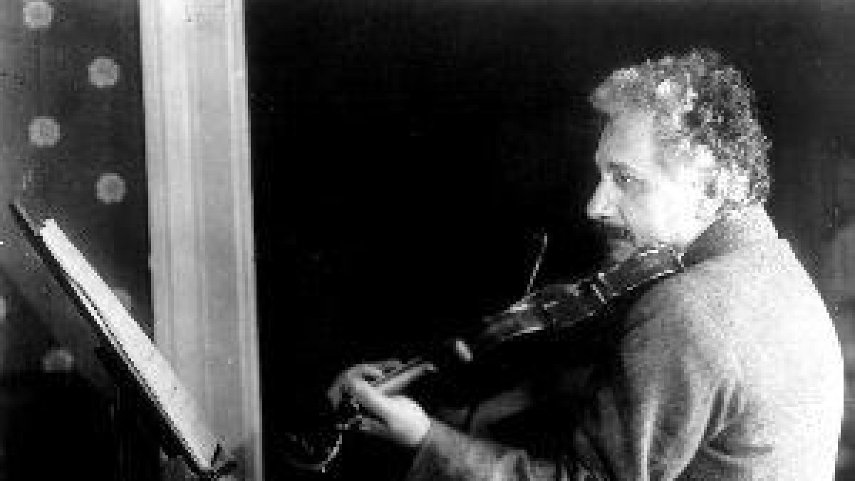 Einstein tenía razón incluso más allá de la Vía Láctea