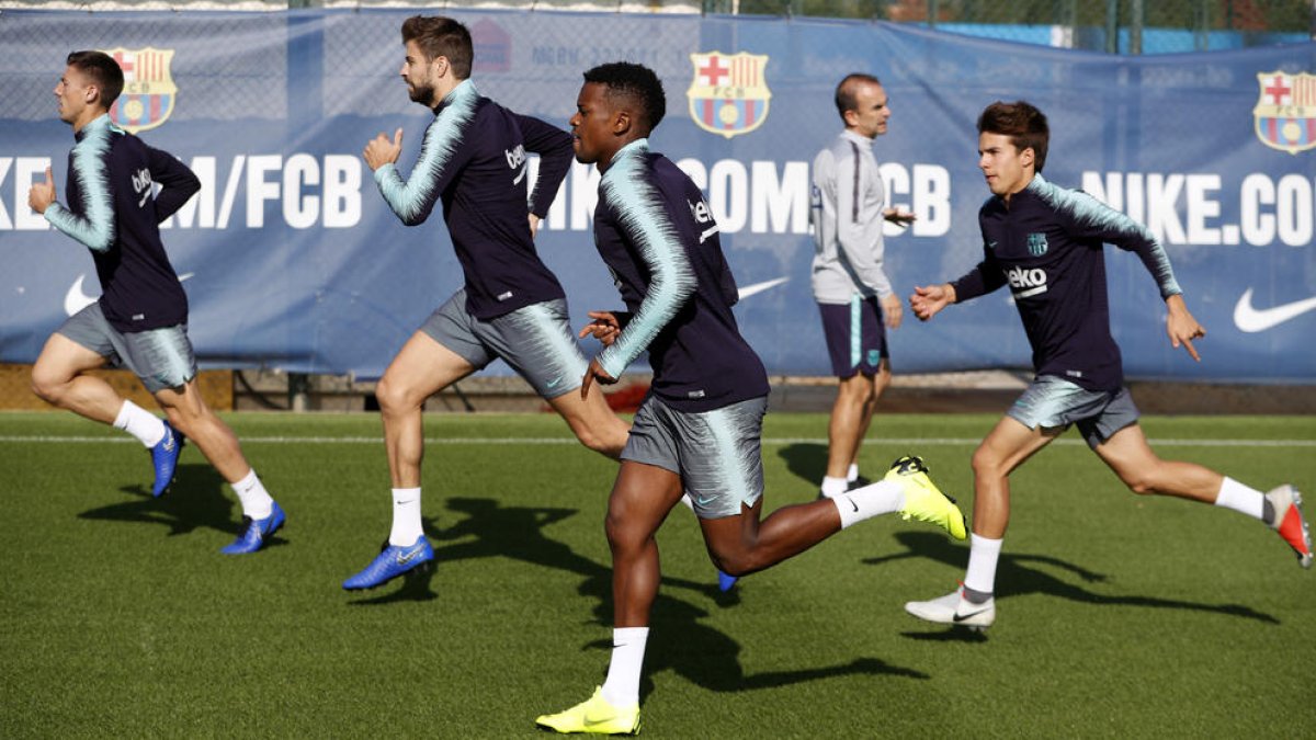 El Barça es va exercitar ahir de cara al partit de Lliga de Campions de demà amb l’Inter de Milà.