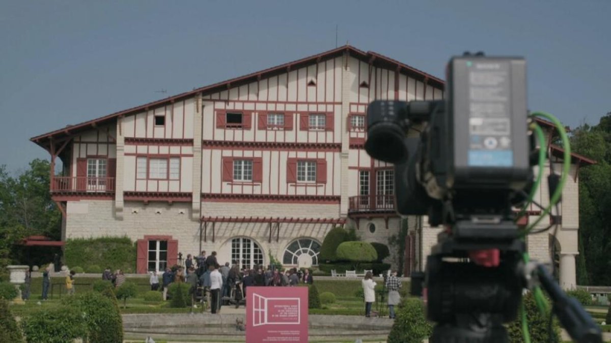 Una producció de Genís Cormand, Carles Solà, Joan Albert Lluch i Carles de la Encarnación.