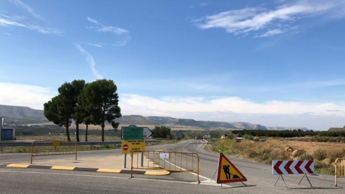 Esta semana se abrirá el paso por la nueva carretera.