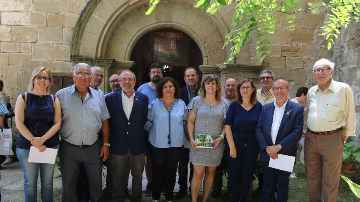 Reñé inaugura la portada d'aigua al monestir de Salgar