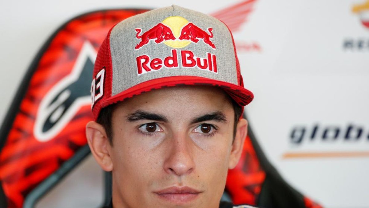 L'aparatosa caiguda de Marc Márquez, sense cap tipus de lesió
