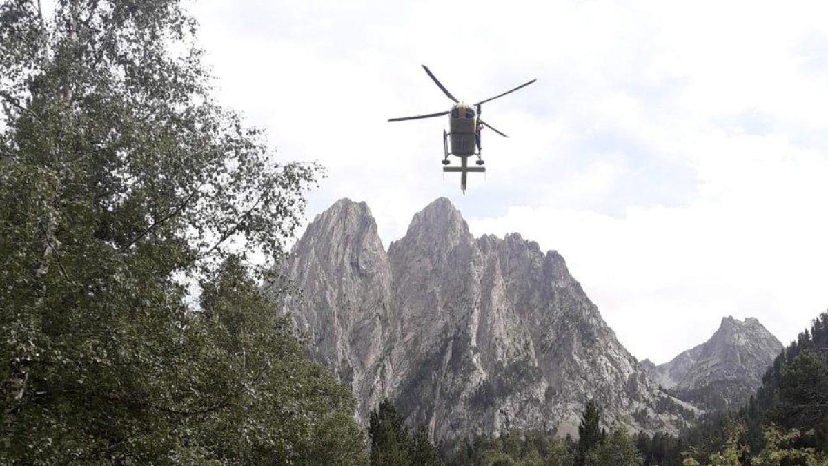 Un moment de l’actuació a l’estany de Sant Maurici.