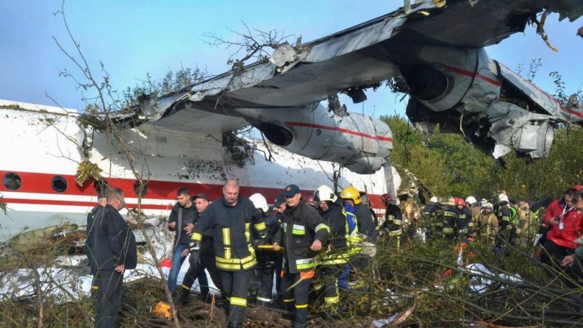Cinco muertos después del aterrizaje forzoso en Ucrania de un avión procedente de España