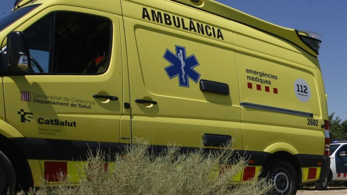 Tres ferits en un xoc entre dos vehicles al Poal