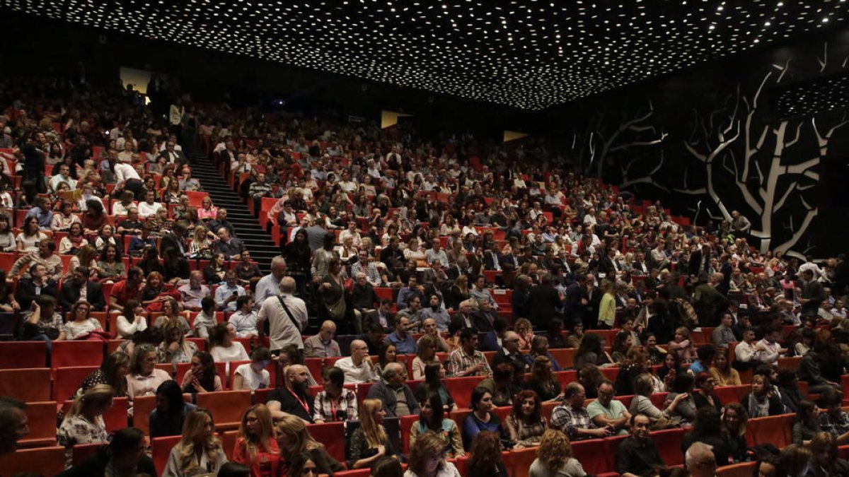 La conferencia de Küppers se enmarcó en el 30 aniversario de Sistemes Digitals Catalunya-Ricoh.