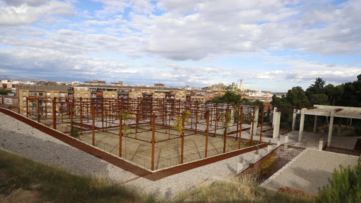 El museo, obra del arquitecto Toni Gironés,  se inauguró en el Turó de Gardeny en junio de 2017.